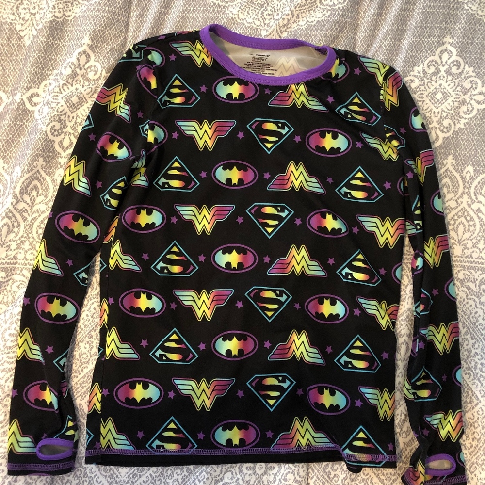 DC Comics pajama set, size large